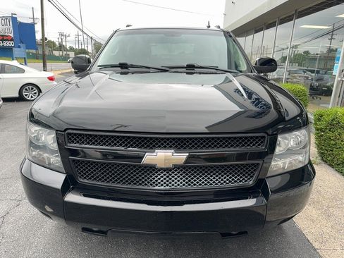 Used 2011 Chevrolet Avalanche LT AWD/4WD image 32
