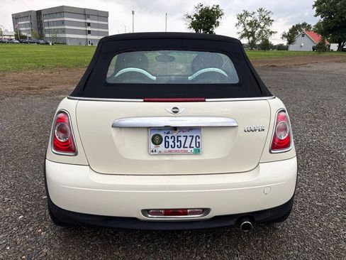 Used 2011 MINI Cooper Convertible FWD image 8