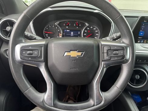 Used 2021 Chevrolet Blazer LT FWD image 7
