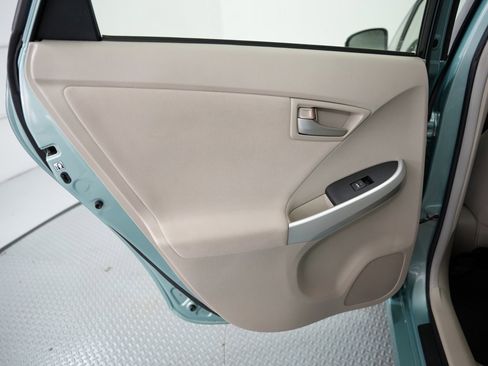 Used 2012 Toyota Prius Three image 33