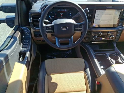 New 2026 Ford F350 Lariat AWD/4WD image 7