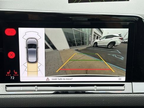 New 2024 Volkswagen GTI SE image 22