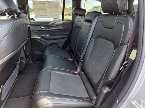 New 2025 Jeep Grand Cherokee Altitude RWD image 55