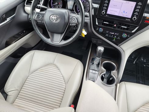 Certified 2024 Toyota Camry SE FWD image 15
