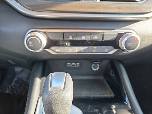 Used 2023 Nissan Altima 2.5 SV image 26