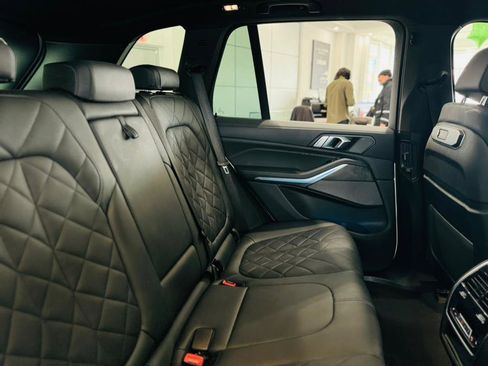 Used 2024 BMW X5 xDrive40i image 23