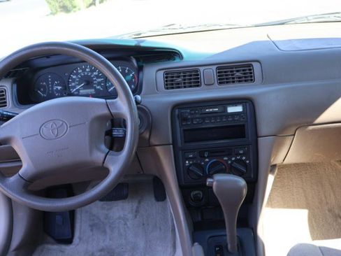 Used 1997 Toyota Camry CE image 15
