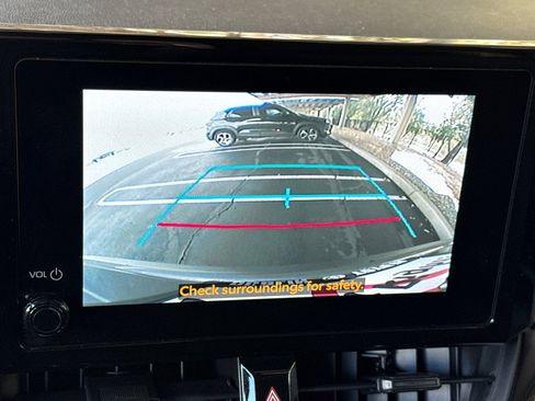 Certified 2025 Toyota Corolla Cross LE image 23