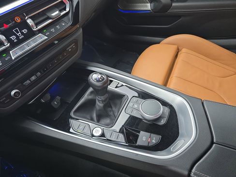 Used 2025 BMW Z4 M40i w/ Edition RWD image 21