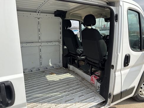 Used 2023 RAM ProMaster 2500 image 12