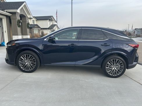Used 2024 Lexus RX 350 AWD image 3