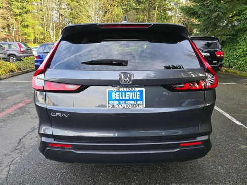 Certified 2025 Honda CR-V LX image 4