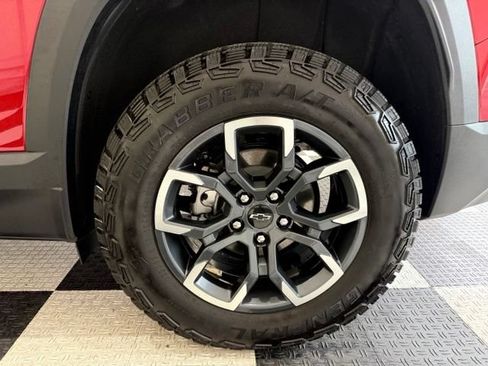 New 2026 Chevrolet Equinox ACTIV AWD/4WD image 11