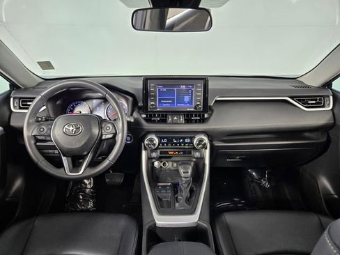 Used 2022 Toyota RAV4 XLE Premium FWD image 24