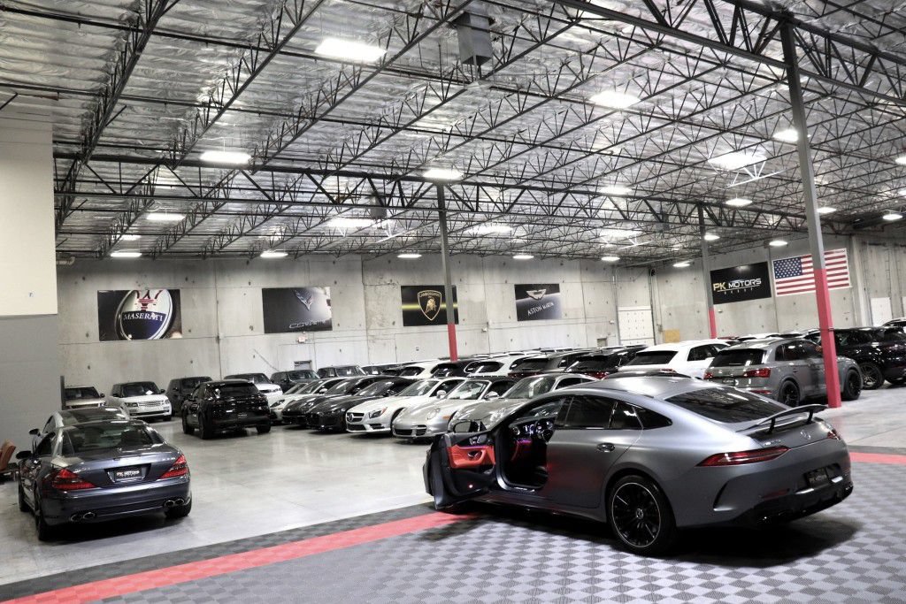 Used 2019 Mercedes-Benz AMG GT 63 w/ Driver Assistance Package image 14