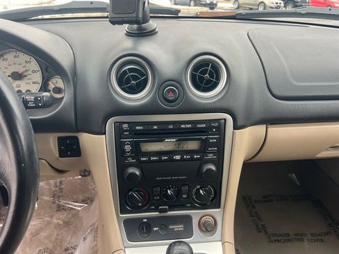 Used 2003 MAZDA MX-5 Miata LS image 29