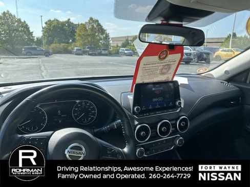 Used 2023 Nissan Sentra SV image 10