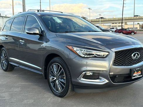 Used 2019 INFINITI QX60 Luxe w/ Sensory Package image 3