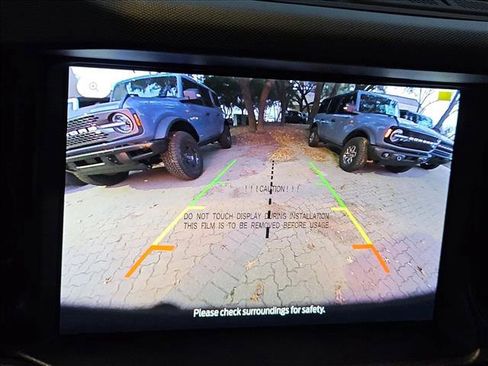 New 2025 Ford Bronco image 18