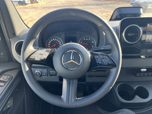 New 2025 Mercedes-Benz Sprinter 2500 image 16