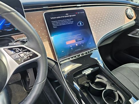 Used 2025 Mercedes-Benz EQE 350+ SUV image 29