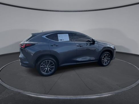 Used 2025 Lexus NX 250 FWD w/ Towing Package (2000 Lbs) image 9