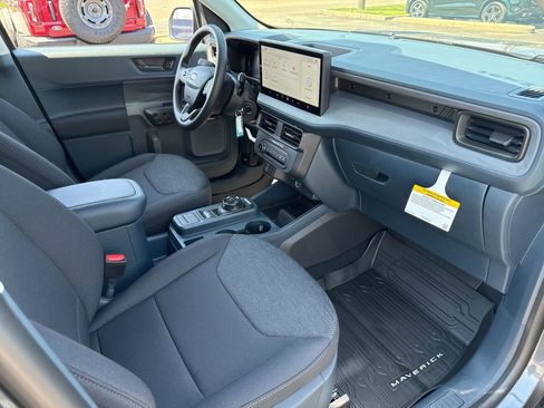 New 2026 Ford Maverick XL w/ Equipment Group 101A image 32