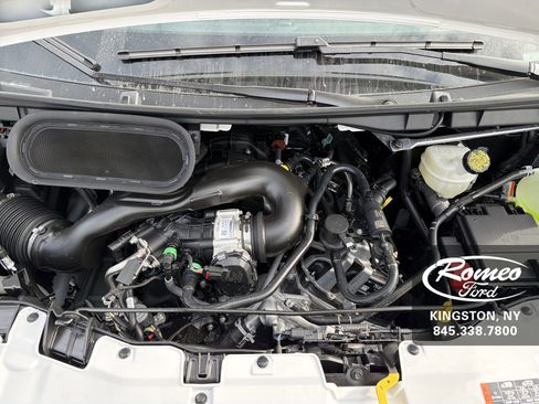 New 2026 Ford Transit 250 148 Medium Roof image 10