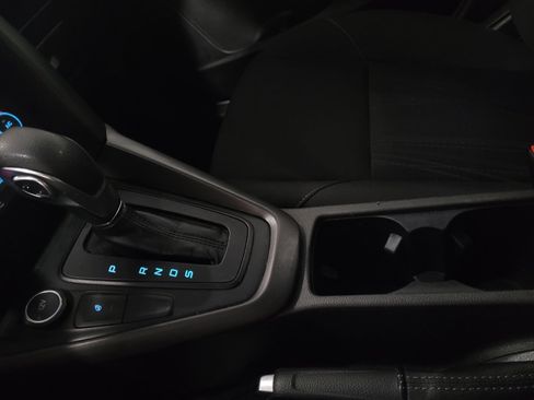 Used 2017 Ford Focus SEL w/ Cold Weather Package image 26