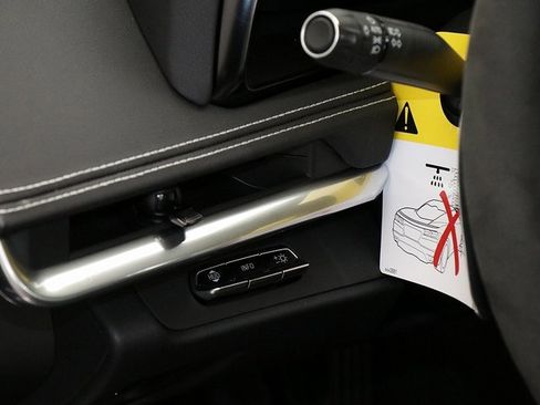 Certified 2025 Chevrolet Corvette Z06 w/ Battery Protection Package image 25