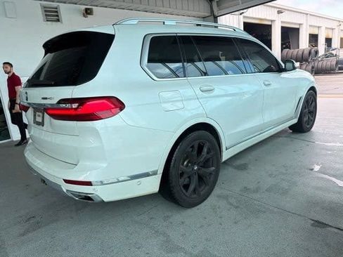 Used 2019 BMW X7 xDrive40i w/ Premium Package AWD/4WD image 8