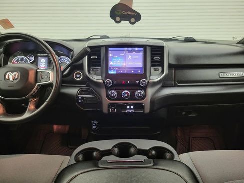Used 2024 RAM 2500 Big Horn AWD/4WD image 46