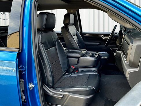 Used 2023 GMC Sierra 1500 Elevation image 27