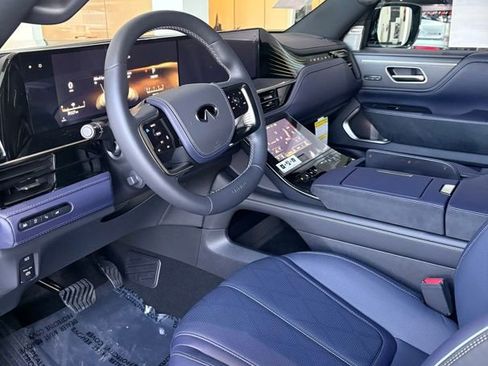 New 2026 INFINITI QX80 4WD w/ Sport Exterior Package image 9