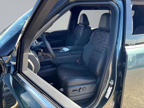New 2026 Nissan Armada Platinum AWD/4WD image 29