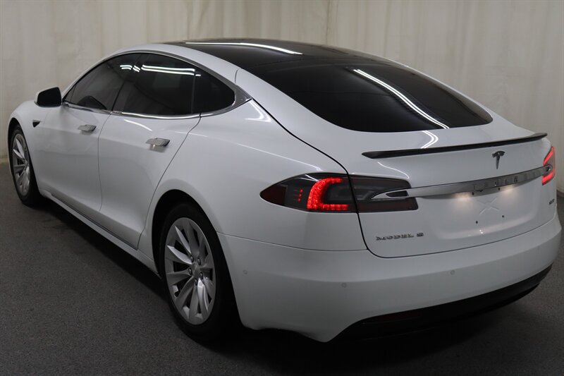 Used 2017 Tesla Model S 90D AWD/4WD image 4