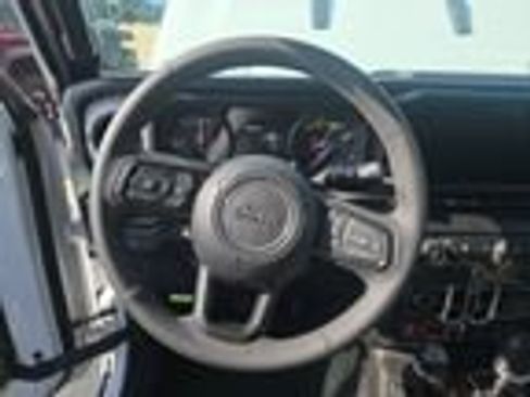 Certified 2025 Jeep Wrangler Unlimited Sport S 4xe AWD/4WD image 10