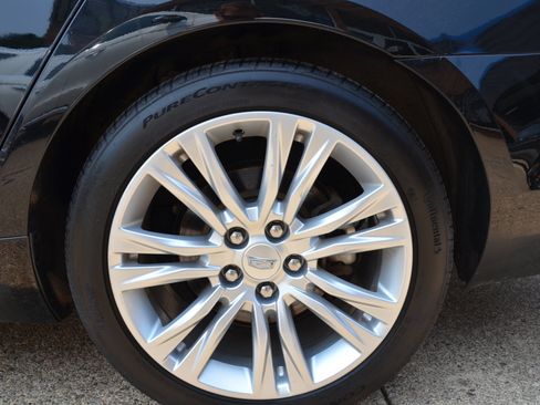 Used 2018 Cadillac XTS Luxury AWD/4WD image 12