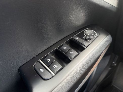 Used 2022 Kia Soul LX FWD image 19