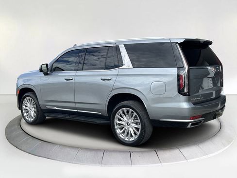 Certified 2024 Cadillac Escalade Premium Luxury image 3