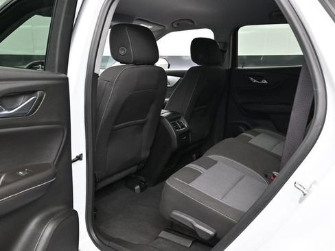 Used 2025 Chevrolet Blazer LT FWD image 19