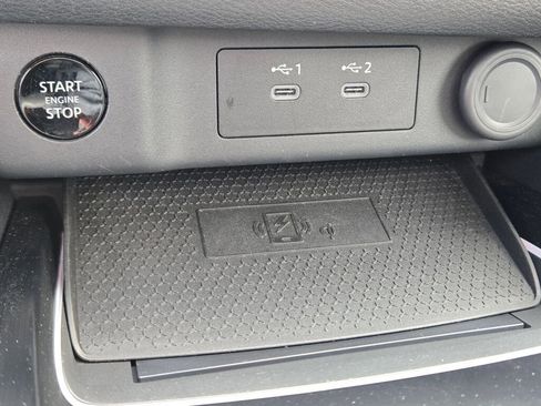 Used 2024 Nissan Rogue Platinum AWD/4WD image 30