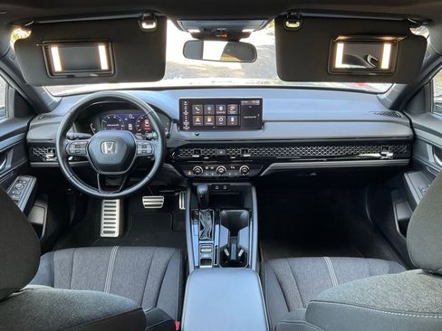 Used 2024 Honda Accord Sport image 25