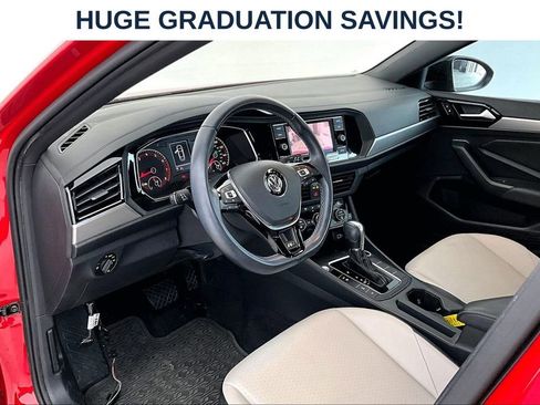 Used 2019 Volkswagen Jetta R-Line FWD image 16