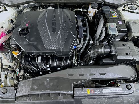 Used 2025 Kia K5 LXS image 31