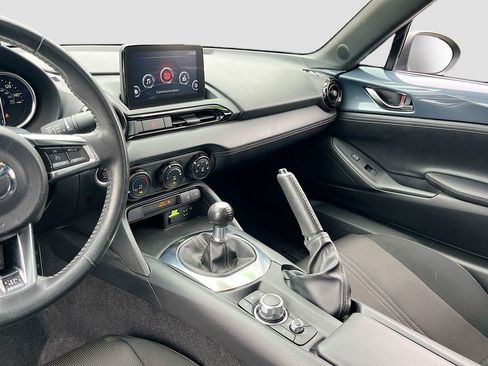 Used 2022 MAZDA MX-5 Miata Club image 21