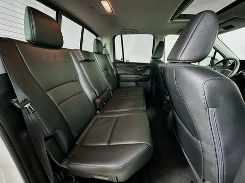 Used 2018 Honda Ridgeline RTL-E image 32
