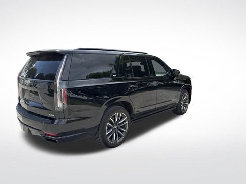 Used 2024 Cadillac Escalade Sport Platinum AWD/4WD image 4