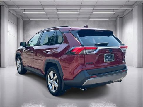 Used 2020 Toyota RAV4 Limited AWD/4WD image 5