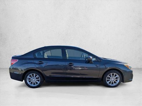 Used 2012 Subaru Impreza 2.0i Premium image 4